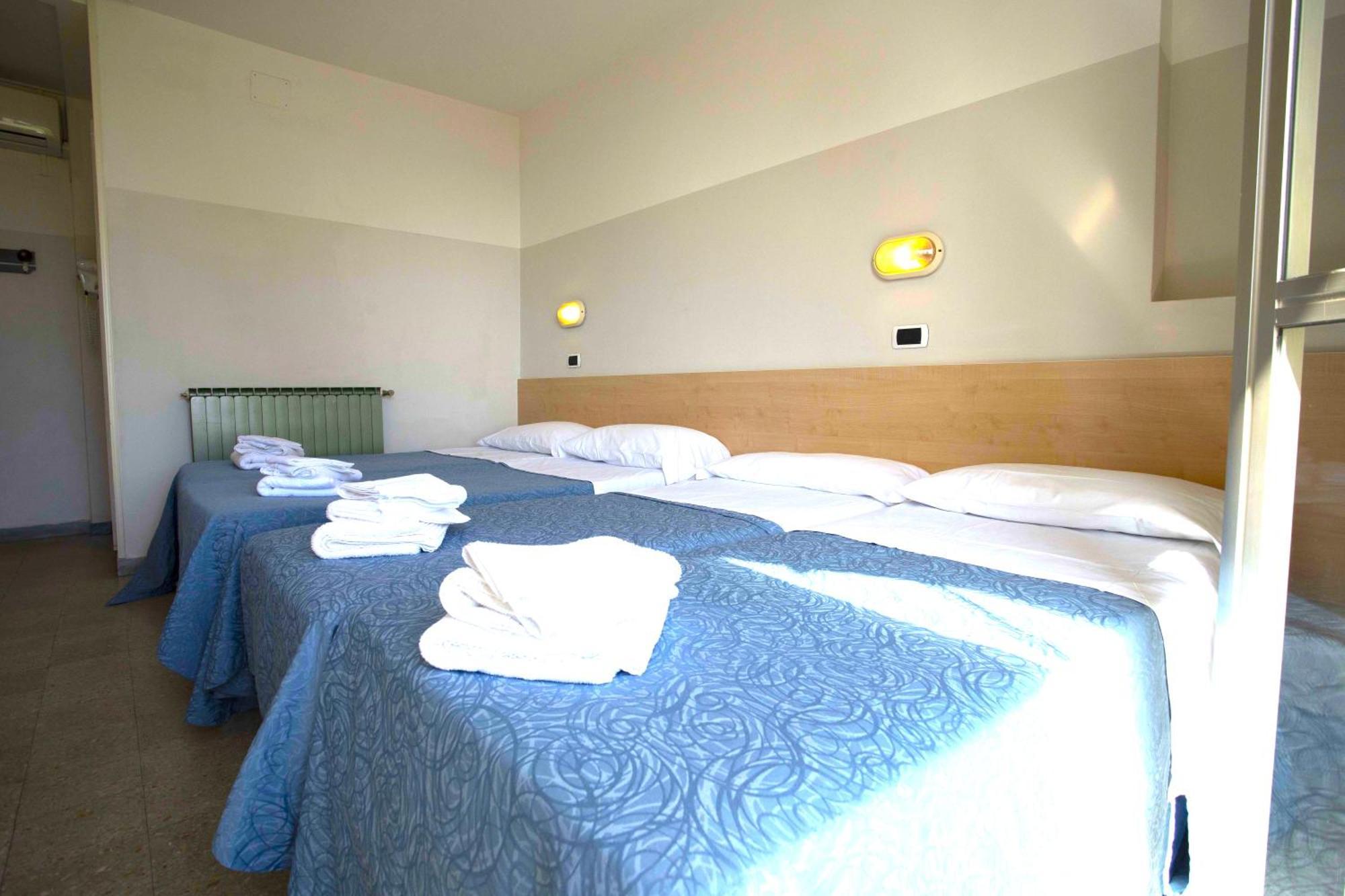 Hotel Selene - Vista Mare Riccione Room photo